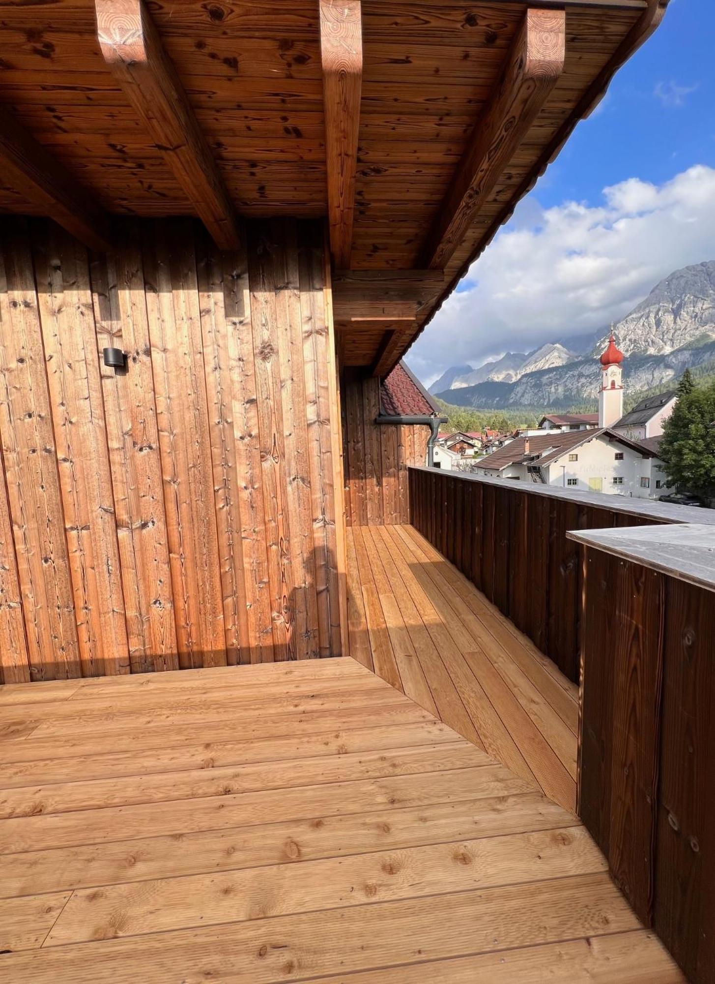 Chic Lodge-Apartments Ehrwald Buitenkant foto